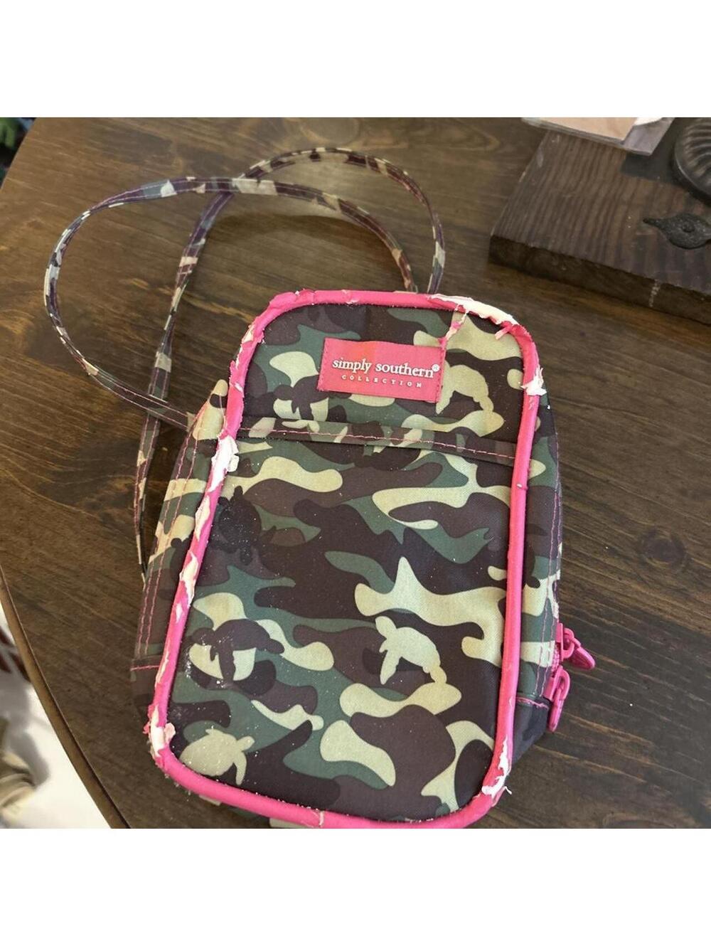 Simply Southern camo cross body pink trim-clear pouch #simplysouthern #crossbody